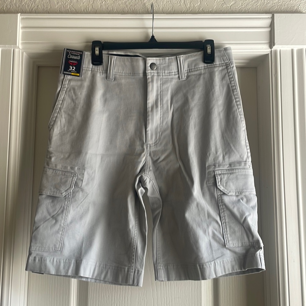 Roundtree and Yorke Cargo Shorts
